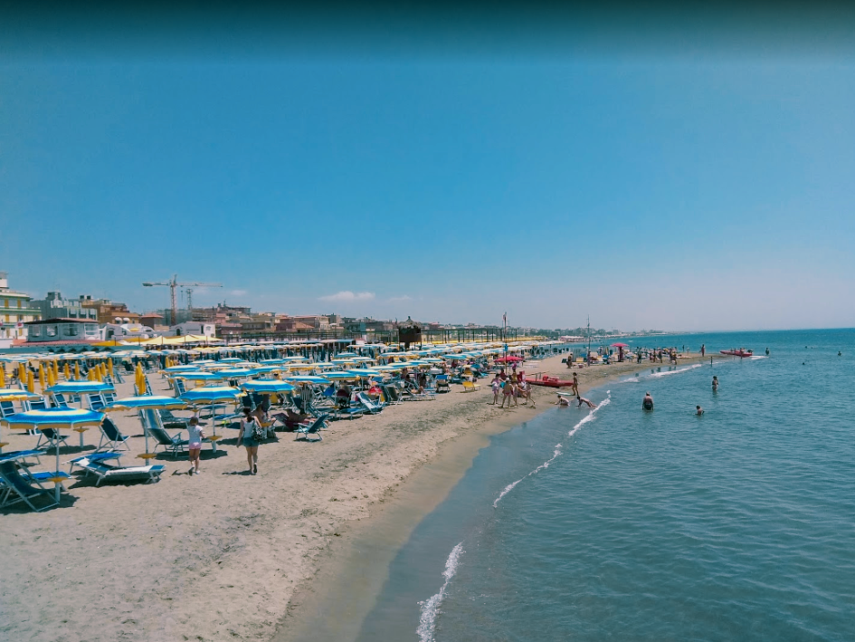 Městská pláž v Lido di Ostia