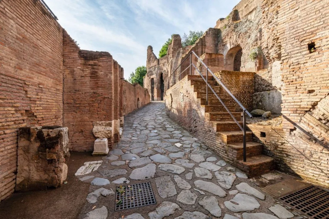 Tiberiův palác · Domus Tiberiana | Palatin, Řím Tiberiův palác – Palatin v Římě, místo v interaktivní mapě